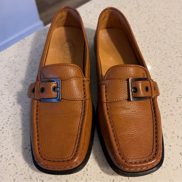 Tod's Shoes - Tod’s Tan Leather Buckle Loafers Women's EU 36.5 US 6.5 Square Toe